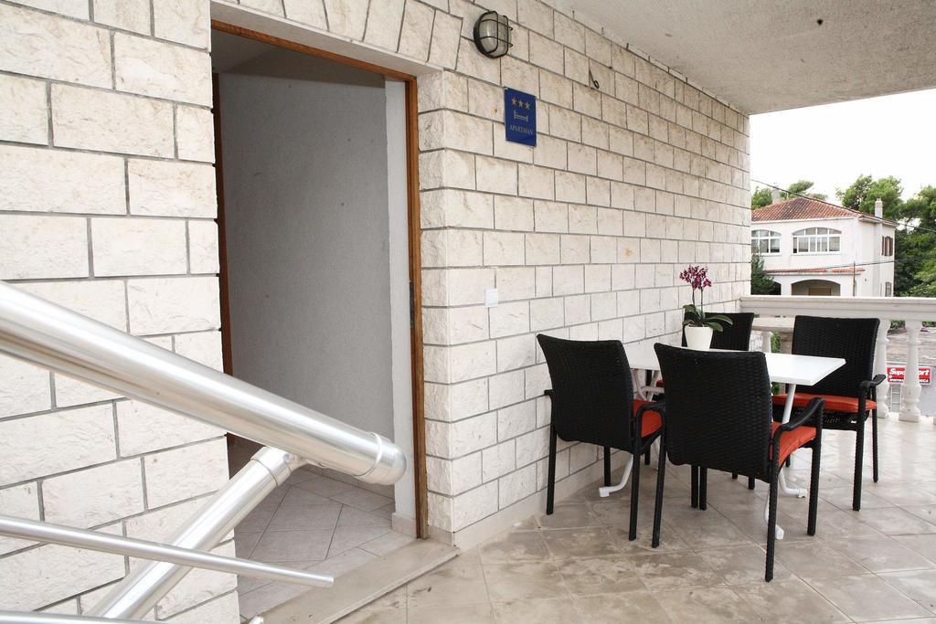 Apartments Villa Castello Kastela Phòng bức ảnh